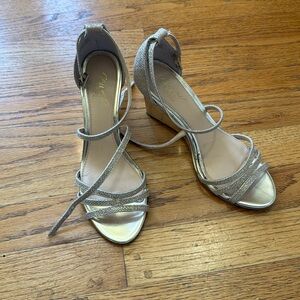 Jewel badgley mischka shoes